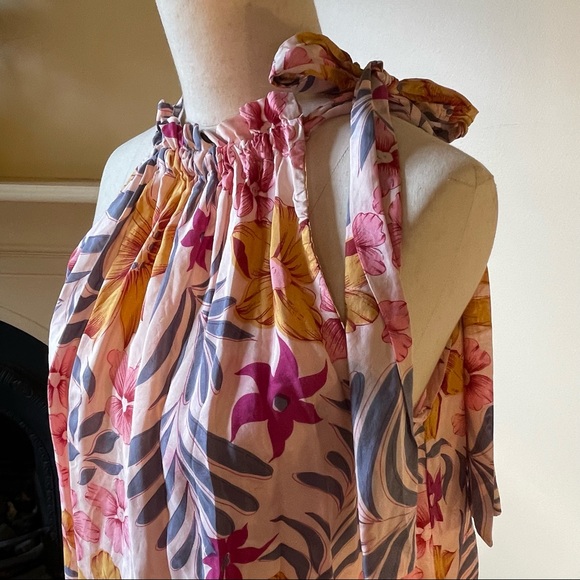 WHITE SUEDE | Silk Top | Made in Australia | Size 8 - Picture 3 of 8